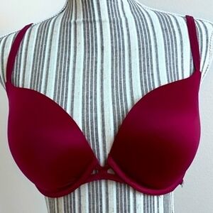 Victoria Secret 32D Very Sexy Push-Up Deep Red Strappy Straps Underwire EUC